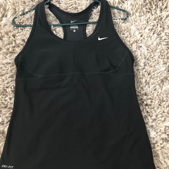 Nike Tops - Nike workout shirt